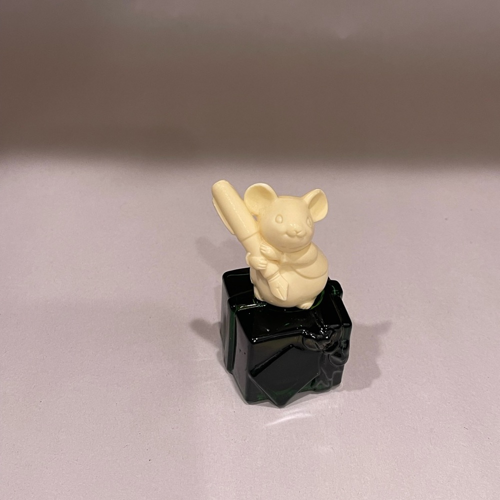 Vtg Avon The Write Touch Sweet Honesty Cologne 1 Fl. Oz. Mouse with Pen